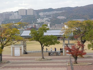 末広中央公園の太陽光パネルの写真